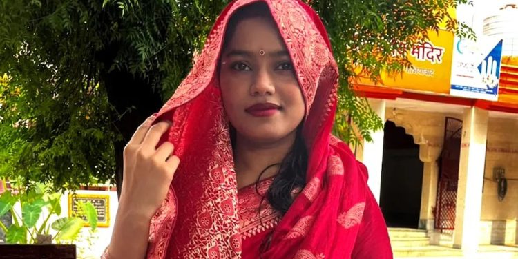 शादी के 6 महीने बाद छत से कूदी दुल्हन… मौत से पहले मायके किया था फोन, ये कांड चौंका देगा