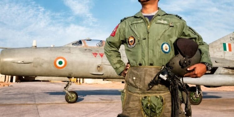 पाकिस्तानी जेट गिराने वाले अभिनंदन ने एयरफोर्स छोड़ी, 60 घंटे पाकिस्तान की कैद में रहे थे, जानिए अब क्या करेंगे