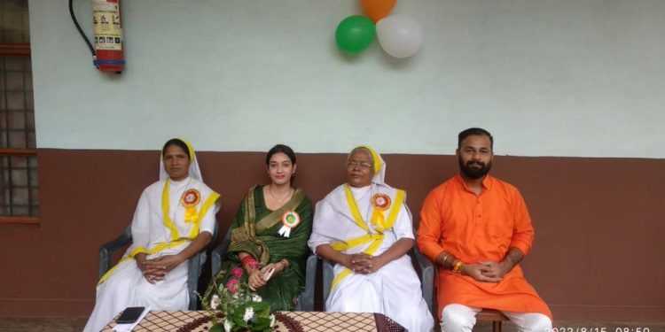 Trupti Singh Rajput Case: लाल साड़ी में विधानसभा में वीडियो बनाने वाली कलेक्टर मैडम निकली फर्जी, वीडियो में बोली- कोई नहीं मानेगा हम ऑफिसर्स हैं, MP के इस कांड से मचा हड़कंप