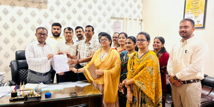 MP Revenue Officers Association का बड़ा फैसला, स्वामित्व अधिकार अभिलेख एवं पंजीयन योजना 2026 के कार्यों से विरत रहने का ऐलान